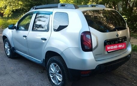 Renault Duster I рестайлинг, 2017 год, 699 000 рублей, 8 фотография