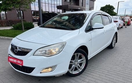 Opel Astra J, 2011 год, 569 000 рублей, 18 фотография