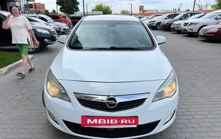 Opel Astra J, 2011 год, 569 000 рублей, 15 фотография