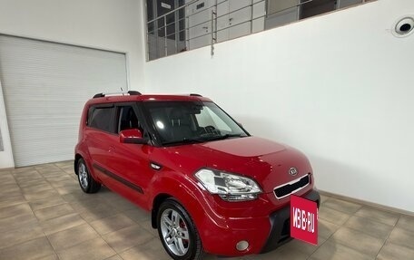 KIA Soul I рестайлинг, 2010 год, 900 000 рублей, 2 фотография