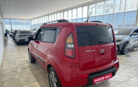 KIA Soul I рестайлинг, 2010 год, 900 000 рублей, 6 фотография