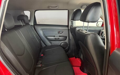 KIA Soul I рестайлинг, 2010 год, 900 000 рублей, 15 фотография
