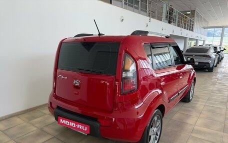 KIA Soul I рестайлинг, 2010 год, 900 000 рублей, 4 фотография