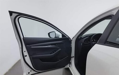 Mazda 3, 2024 год, 1 526 000 рублей, 8 фотография