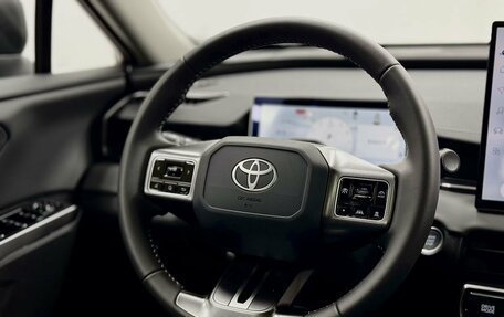 Toyota RAV4, 2026 год, 4 400 000 рублей, 19 фотография