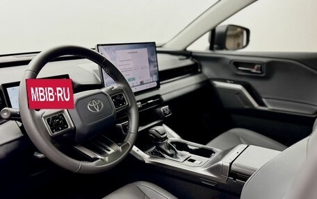Toyota RAV4, 2026 год, 4 400 000 рублей, 11 фотография