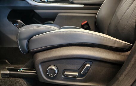 Geely Atlas, 2023 год, 2 651 000 рублей, 12 фотография