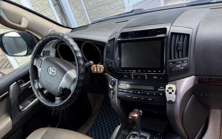 Toyota Land Cruiser 200, 2008 год, 3 300 000 рублей, 7 фотография