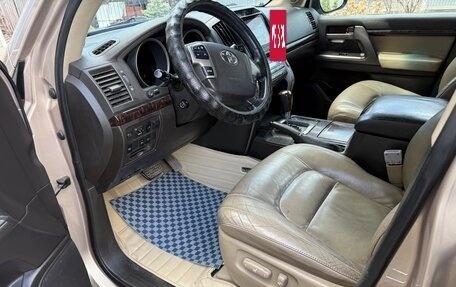 Toyota Land Cruiser 200, 2008 год, 3 300 000 рублей, 9 фотография