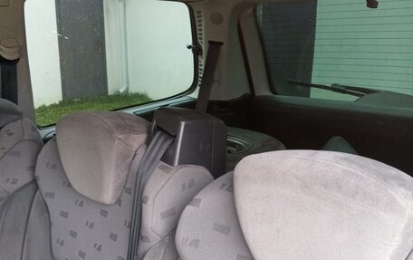Peugeot 807 I, 2004 год, 450 000 рублей, 11 фотография