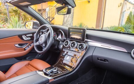 Mercedes-Benz C-Класс, 2016 год, 3 300 000 рублей, 23 фотография