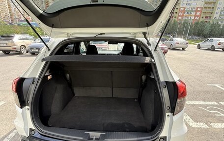 Honda Vezel, 2018 год, 1 999 000 рублей, 10 фотография