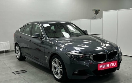 BMW 3 серия, 2017 год, 2 470 000 рублей, 2 фотография