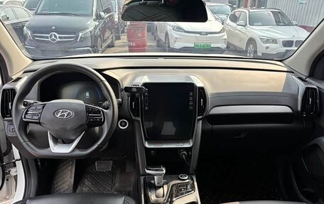 Hyundai ix35, 2022 год, 1 750 000 рублей, 5 фотография