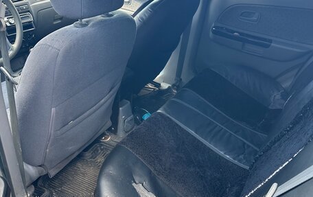 KIA Rio II, 2003 год, 195 000 рублей, 6 фотография