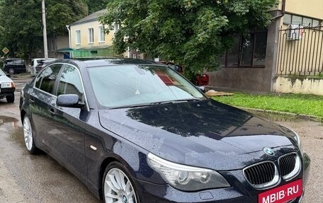 BMW 5 серия, 2008 год, 1 480 000 рублей, 1 фотография