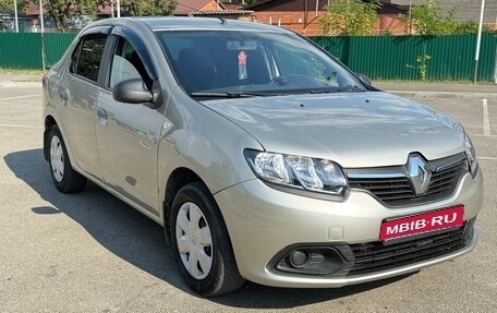 Renault Logan II, 2018 год, 650 000 рублей, 1 фотография