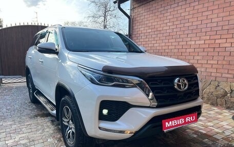 Toyota Fortuner II, 2020 год, 3 700 000 рублей, 1 фотография