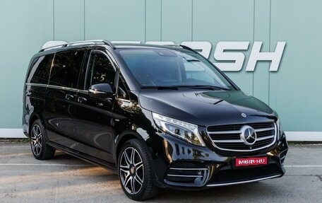 Mercedes-Benz V-Класс, 2017 год, 4 680 000 рублей, 1 фотография