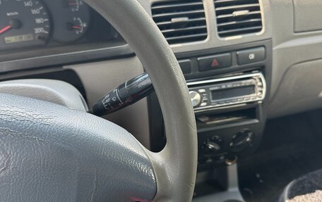 KIA Rio II, 2003 год, 195 000 рублей, 12 фотография