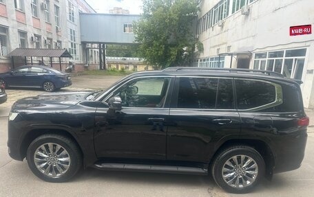 Toyota Land Cruiser, 2023 год, 10 000 000 рублей, 1 фотография