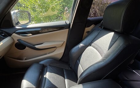 BMW X1, 2011 год, 1 150 000 рублей, 11 фотография