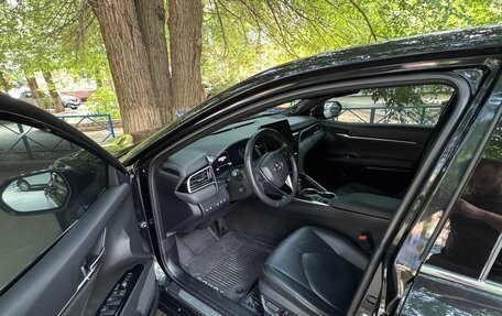 Toyota Camry, 2023 год, 3 290 000 рублей, 6 фотография