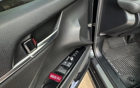 Toyota Camry, 2023 год, 3 290 000 рублей, 7 фотография