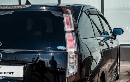 Honda Stream II, 2010 год, 1 200 000 рублей, 10 фотография