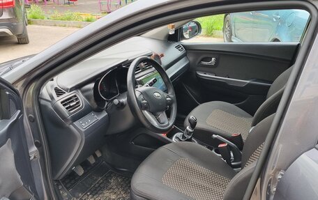 KIA Rio III рестайлинг, 2012 год, 555 000 рублей, 6 фотография