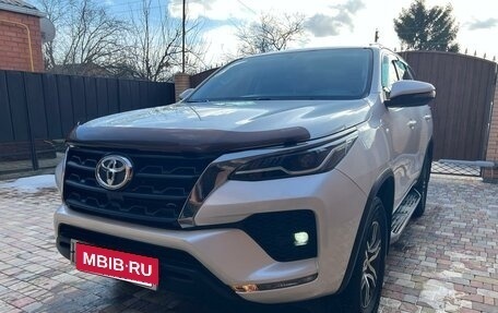 Toyota Fortuner II, 2020 год, 3 700 000 рублей, 3 фотография