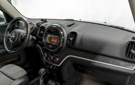 MINI Countryman II (F60), 2017 год, 2 490 000 рублей, 19 фотография
