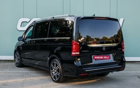 Mercedes-Benz V-Класс, 2017 год, 4 680 000 рублей, 2 фотография