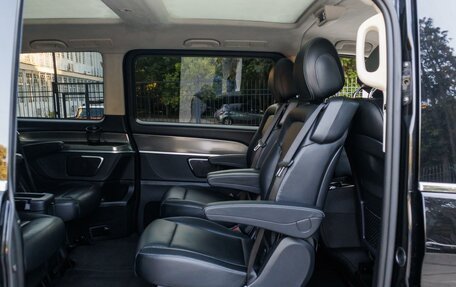 Mercedes-Benz V-Класс, 2017 год, 4 680 000 рублей, 11 фотография