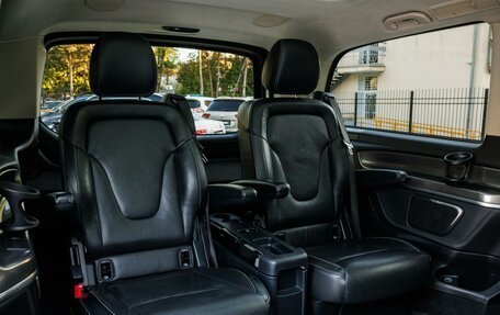 Mercedes-Benz V-Класс, 2017 год, 4 680 000 рублей, 10 фотография