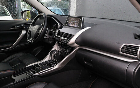 Mitsubishi Eclipse Cross, 2018 год, 2 230 000 рублей, 8 фотография