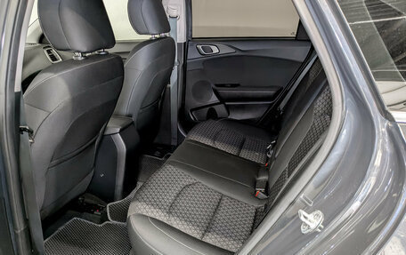KIA cee'd III, 2019 год, 1 750 000 рублей, 12 фотография