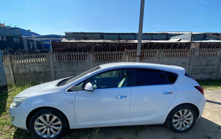 Opel Astra J, 2011 год, 590 000 рублей, 6 фотография