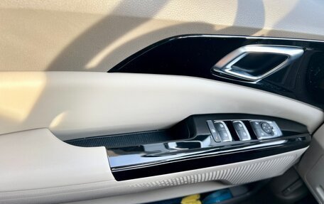 KIA Carnival, 2021 год, 4 000 000 рублей, 16 фотография
