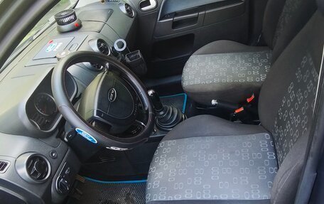 Ford Fusion I, 2005 год, 450 000 рублей, 8 фотография