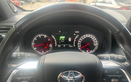 Toyota Land Cruiser, 2023 год, 10 000 000 рублей, 7 фотография