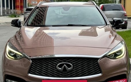 Infiniti QX30, 2017 год, 2 350 000 рублей, 3 фотография