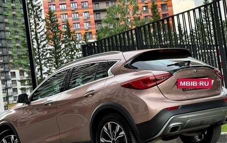 Infiniti QX30, 2017 год, 2 350 000 рублей, 30 фотография