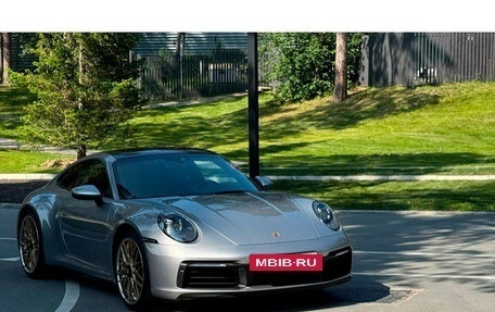 Porsche 911, 2019 год, 13 000 000 рублей, 3 фотография