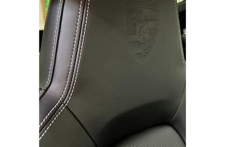 Porsche 911, 2019 год, 13 000 000 рублей, 17 фотография