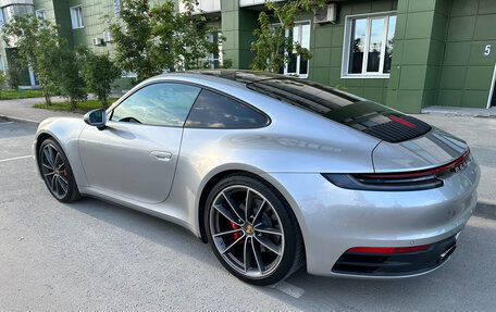 Porsche 911, 2019 год, 13 000 000 рублей, 23 фотография