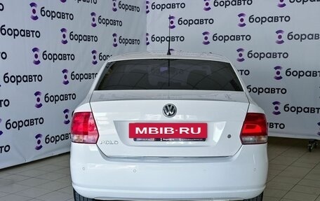 Volkswagen Polo VI (EU Market), 2012 год, 800 000 рублей, 5 фотография