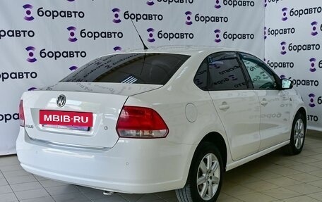 Volkswagen Polo VI (EU Market), 2012 год, 800 000 рублей, 6 фотография