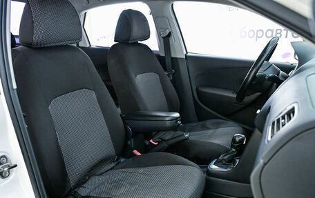 Volkswagen Polo VI (EU Market), 2012 год, 800 000 рублей, 17 фотография