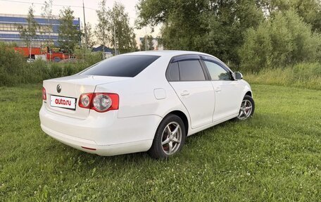 Volkswagen Jetta VI, 2009 год, 570 000 рублей, 3 фотография